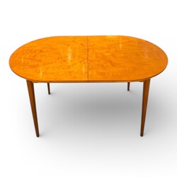 F 466 AG extendable ovale dining table