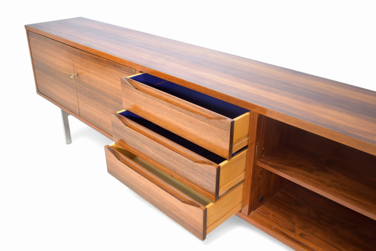 F 468 JC Rosewood scandinavian sodeboard 1970