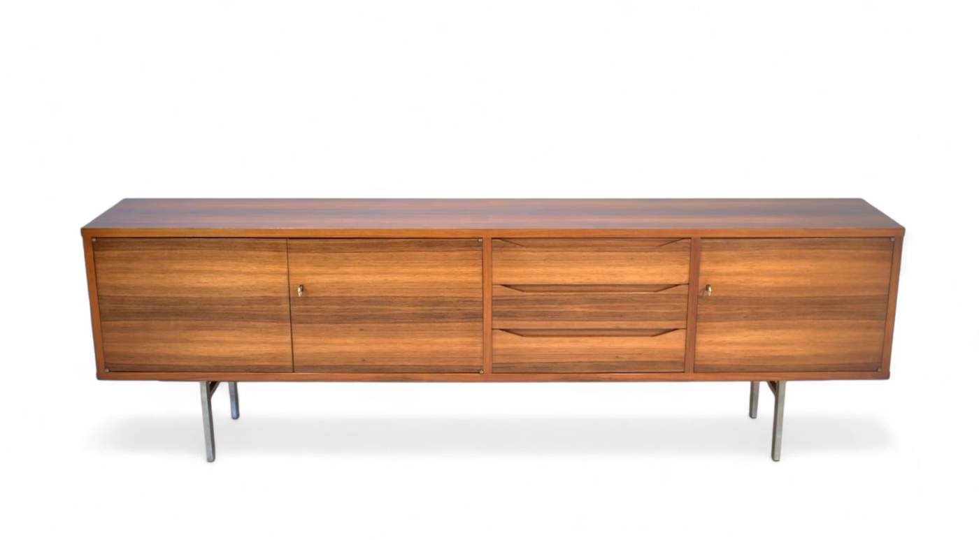 F 468 JC Rosewood scandinavian sodeboard 1970