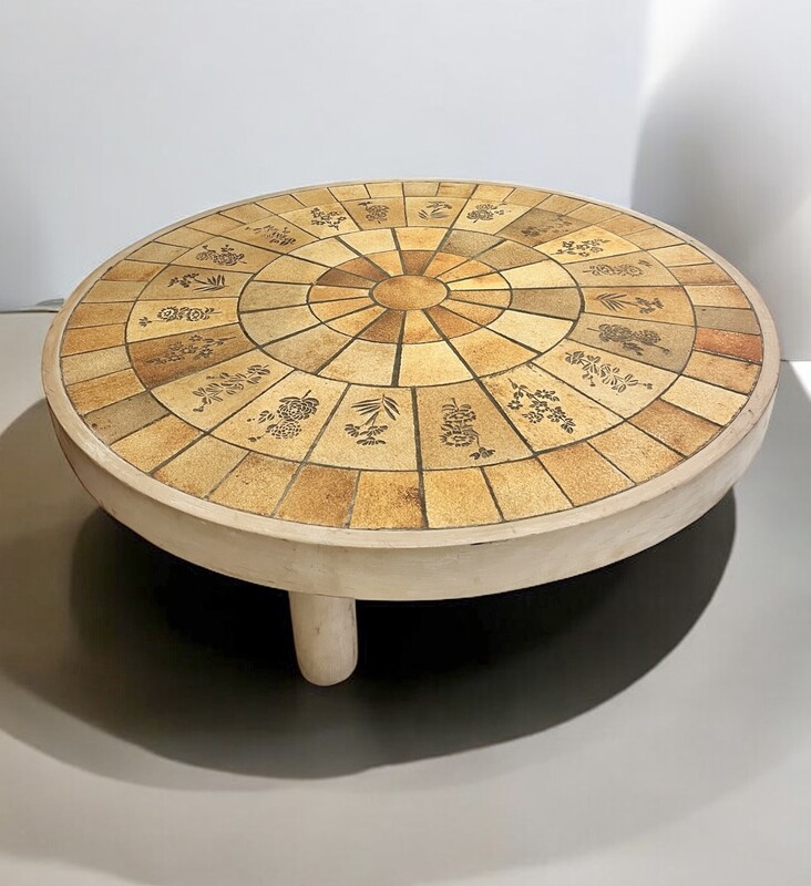 F 468 RD round ceramic tiles coffee table by Roger Capron 