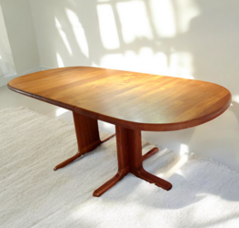 F 470 JC Solid teak adjustable dining table by Golstrup, 1970s 