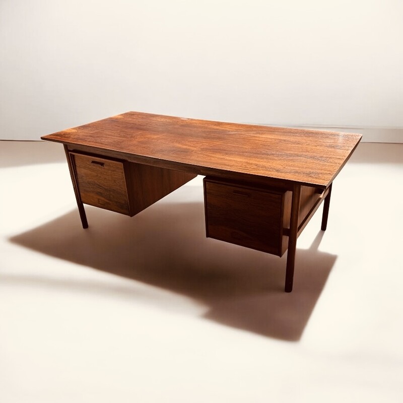F 471 AG Rosewood double face Desk by Arne Vodder