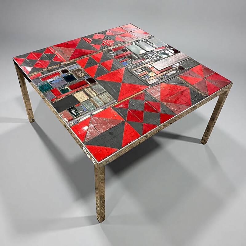 F 471 CK ceramic tiles coffee table by Pia Manu