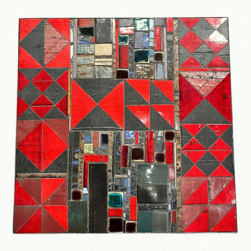 F 471 CK ceramic tiles coffee table by Pia Manu