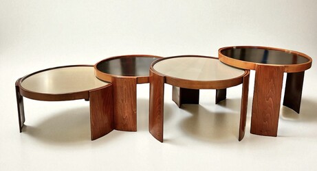 F 472 RD set of 4 nesting tables by G. Frattini for Cassina