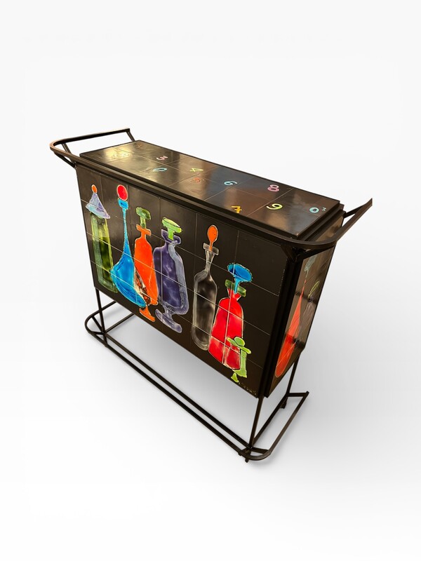 F 473 AS mid century bar with ceramic decor signed J. Belarti  