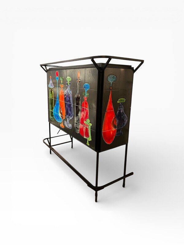 F 473 AS mid century bar with ceramic decor signed J. Belarti  