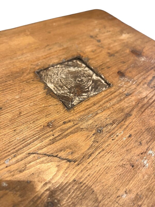 F 473 DAN rustic plant holder / stool 