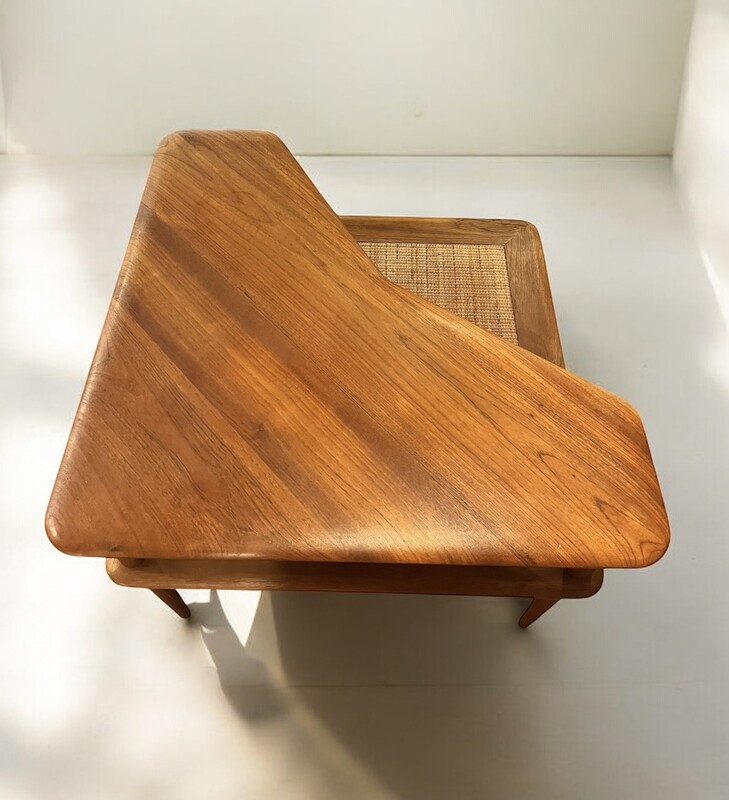 F 475 MH midcentury coffee table 