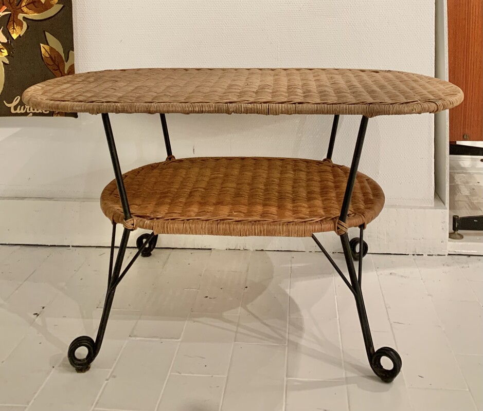 F 477 AG rattan coffee table 