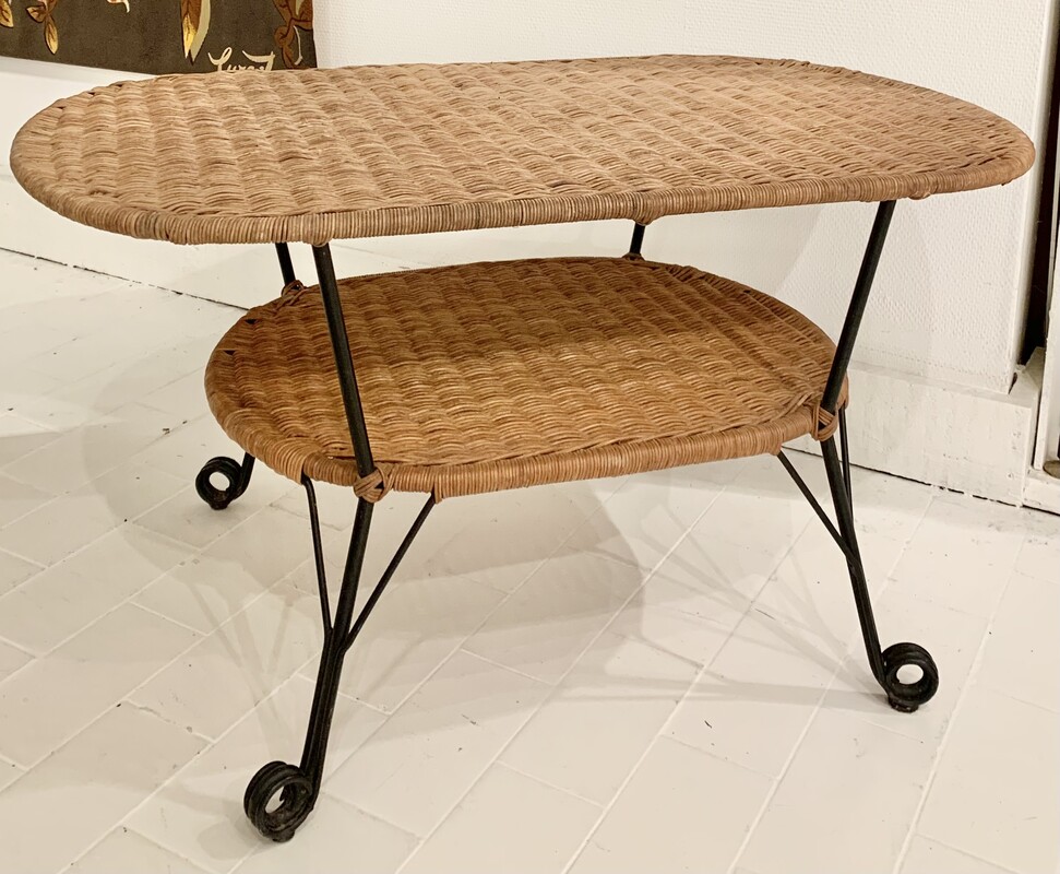 F 477 AG rattan coffee table 