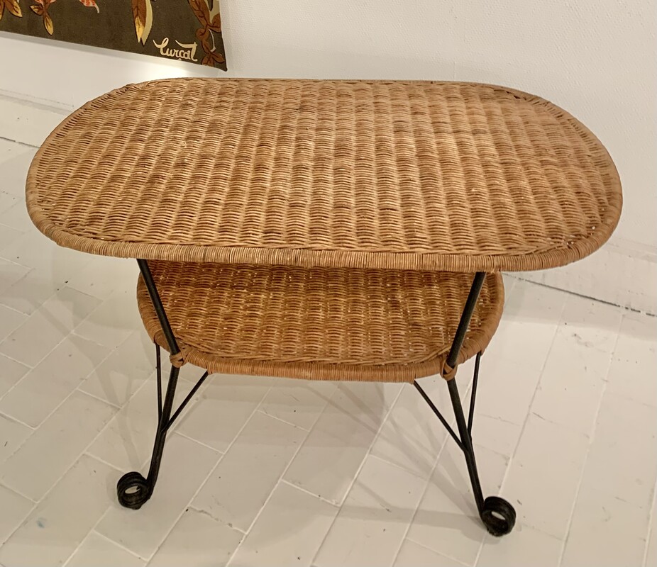 F 477 AG rattan coffee table 