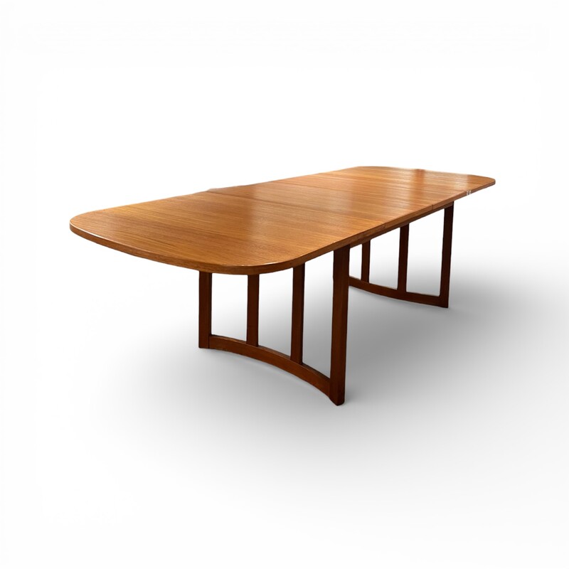 F 479 CK dining table 