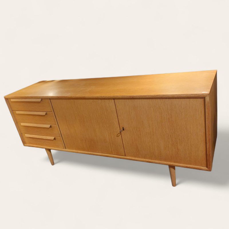 F 486 JC WK oak sideboard, 1960s