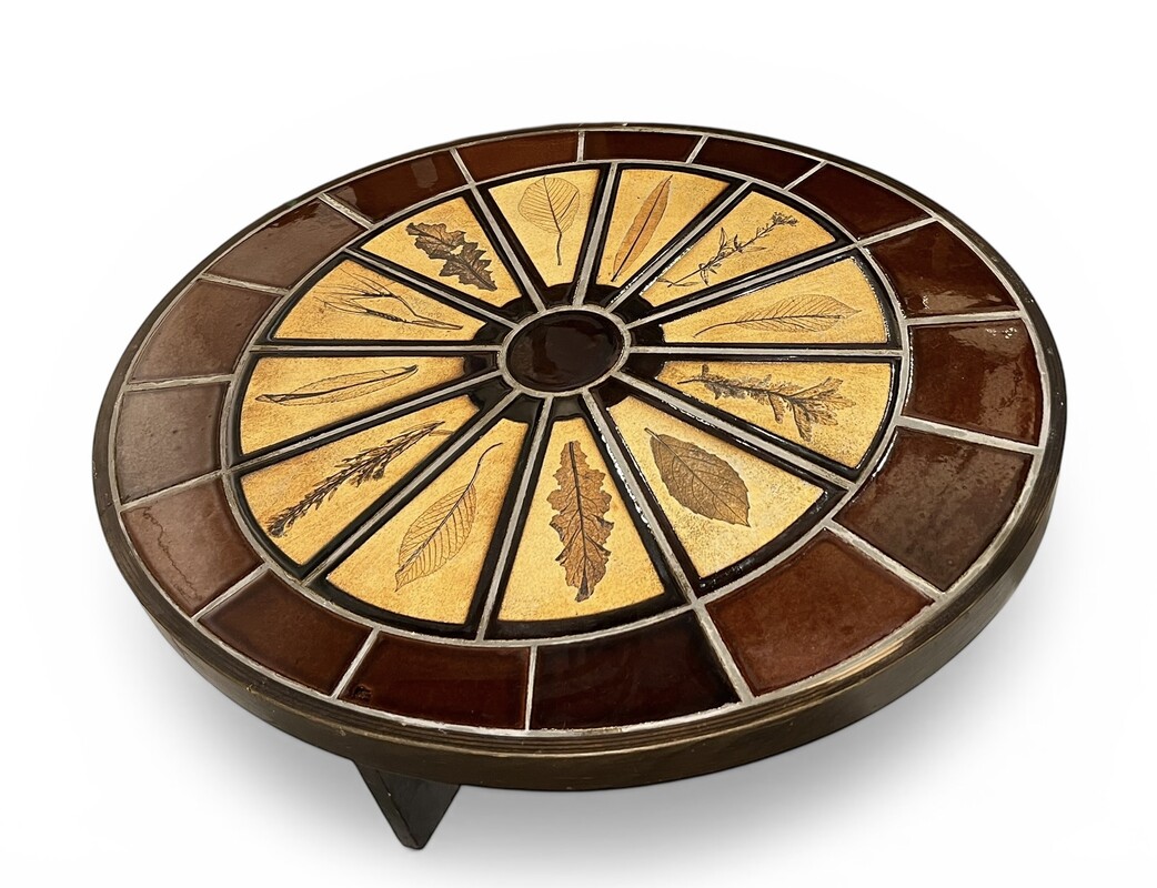 F 501 RD ovale ceramic tiles coffee table signed Roger Capron 