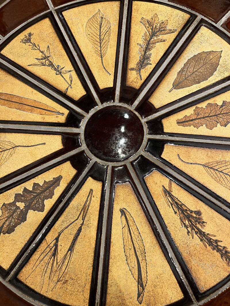 F 501 RD ovale ceramic tiles coffee table signed Roger Capron 