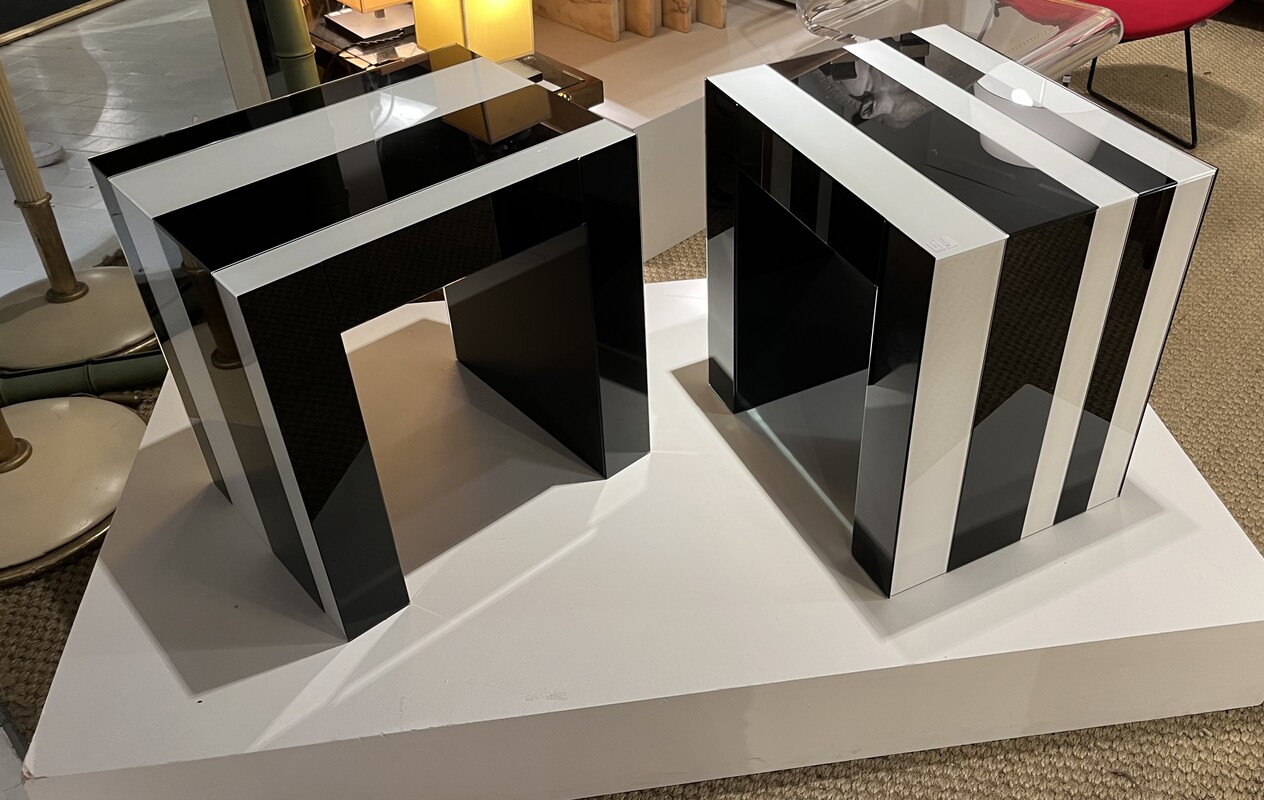 F 519 YD pair of black and white opaline side tables 