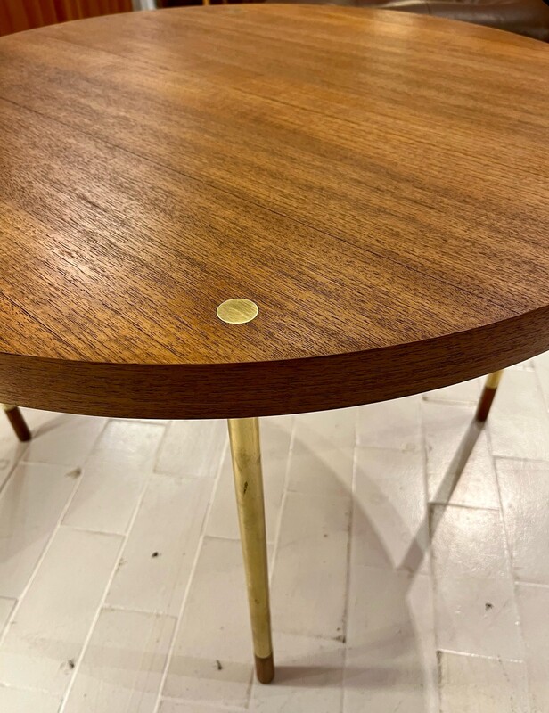 F 535 RD round low table with brass details, Italy , 1960’s