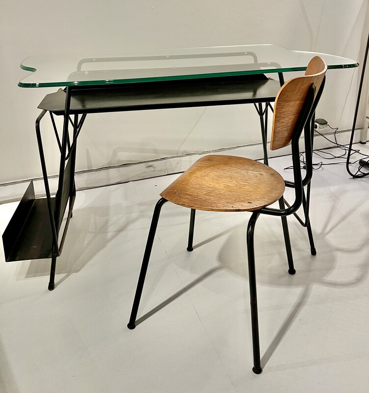 F 546 GOT desk + chair by Willy Van Der Meeren 