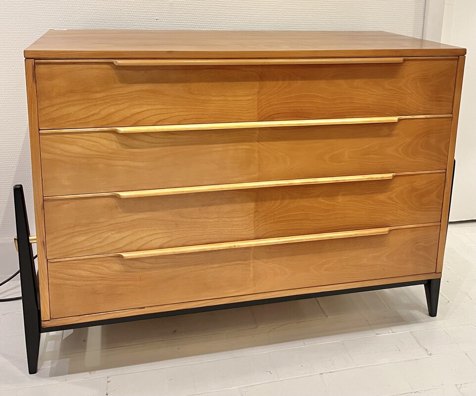 F 552 RD chest of drawers, 1950’s