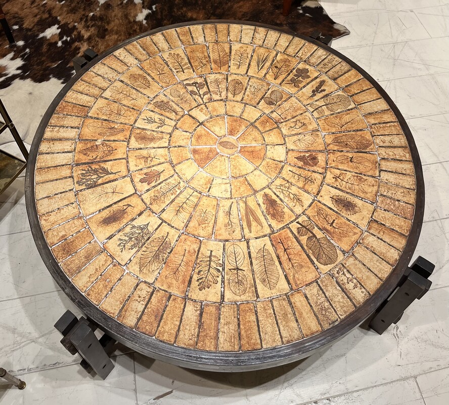 F 554 YO round ceramic tiles coffee table by Roger Capron 