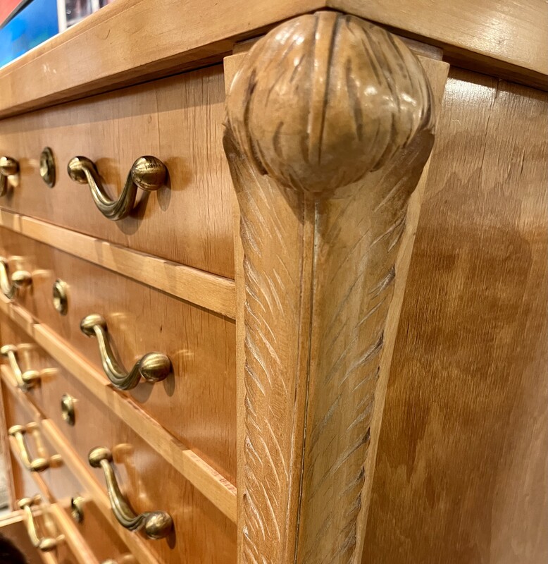 F 587 AS neoclassical chest of drawers, sycamore, circa 1940