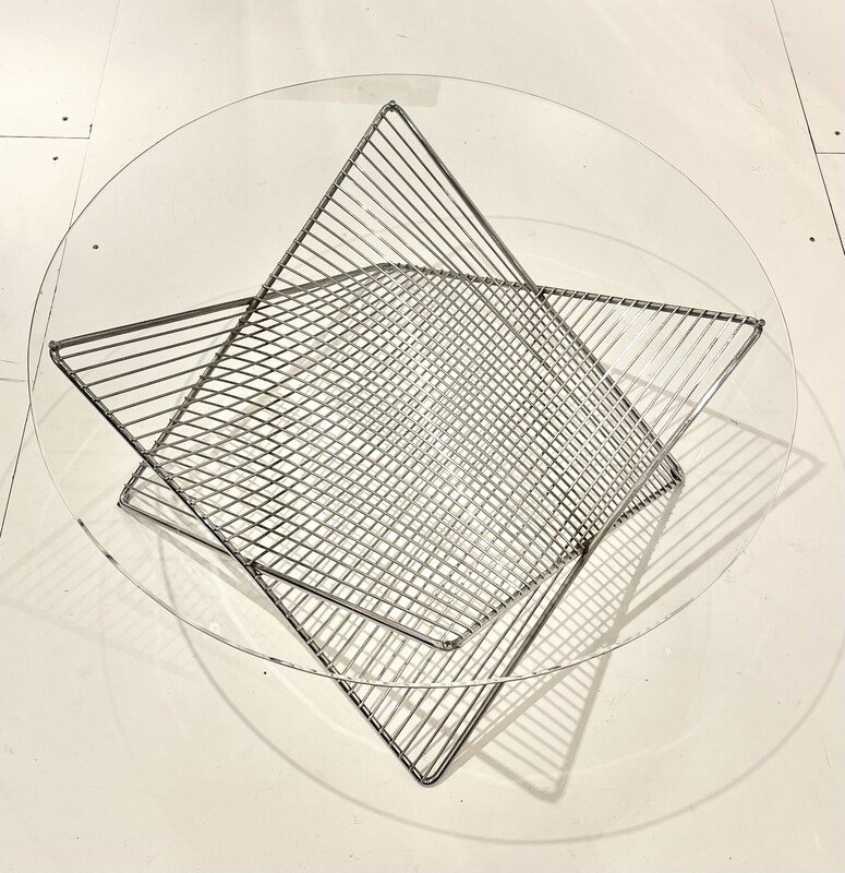 F 622 AV round chrome and glass coffee table, 1970’s