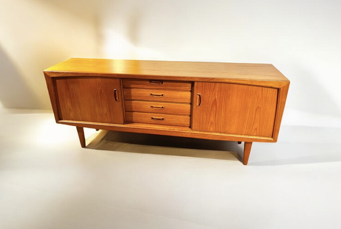 F 712 AG Teak scandinavian sideboard by HP Hansen, 1970s