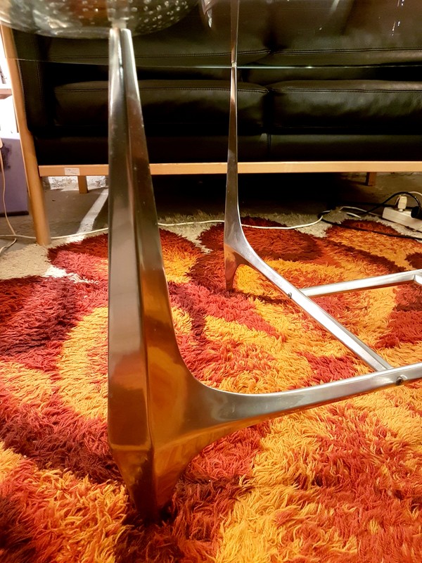 F 801 JC Aluminium cast and glass coffee table by K Hesterberg for Ronald Schmitt