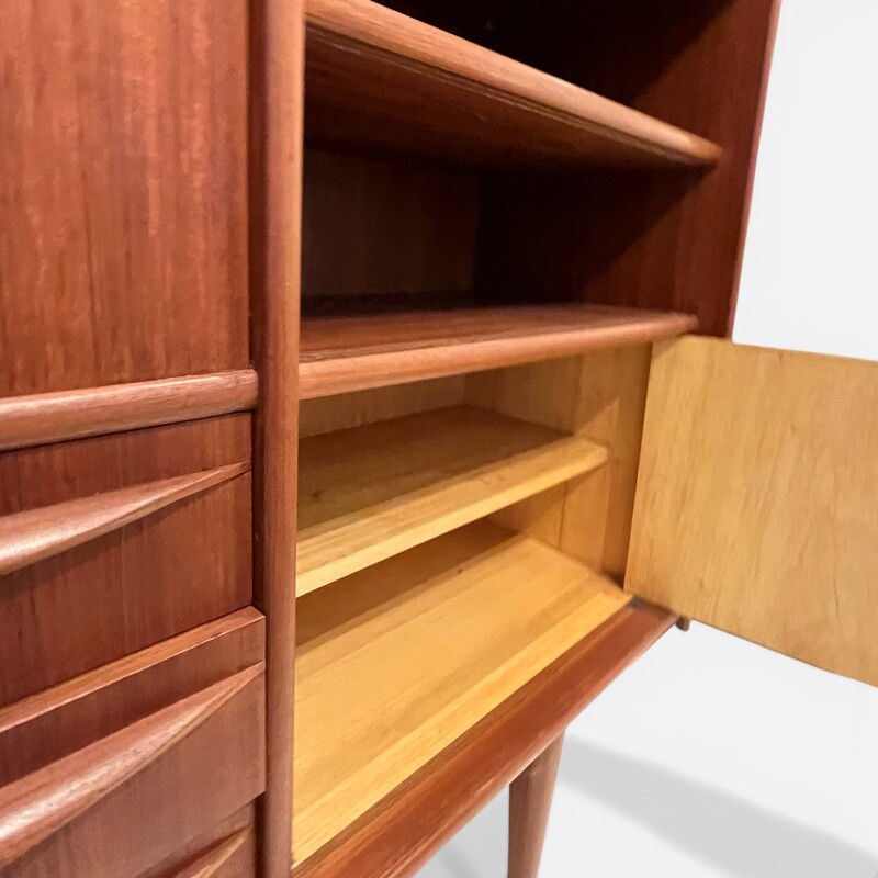 F 889 APO vintage scandinavian highboard, 1960’s