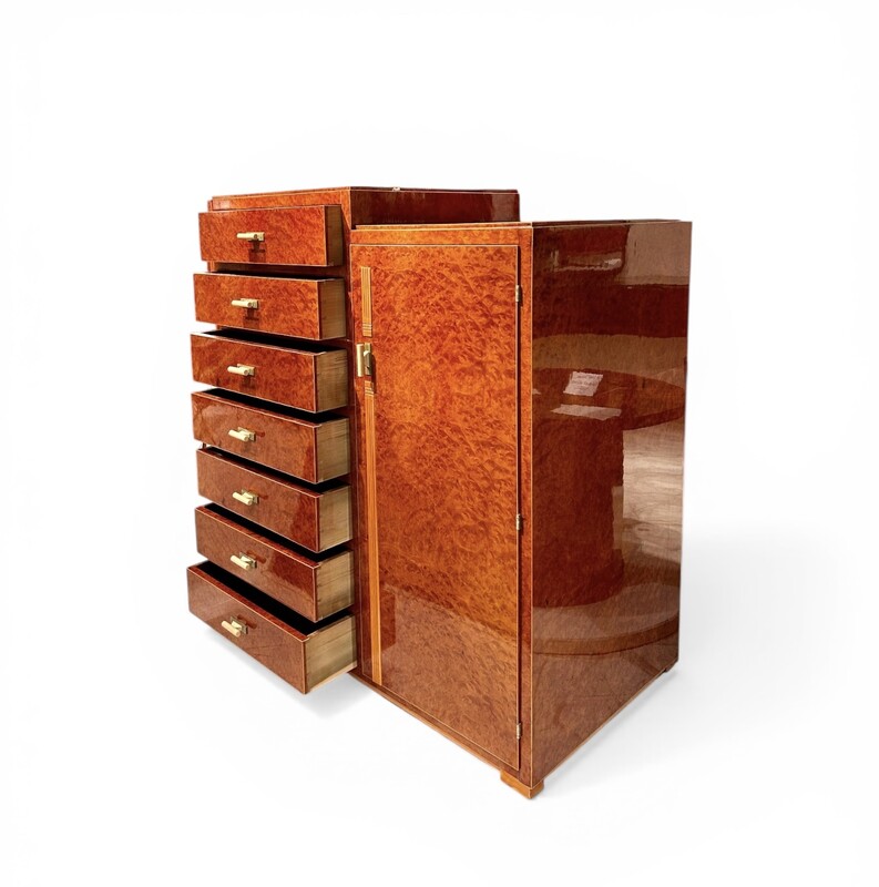 F 892 AS modernist chest of drawers , completely repolished,1930’s