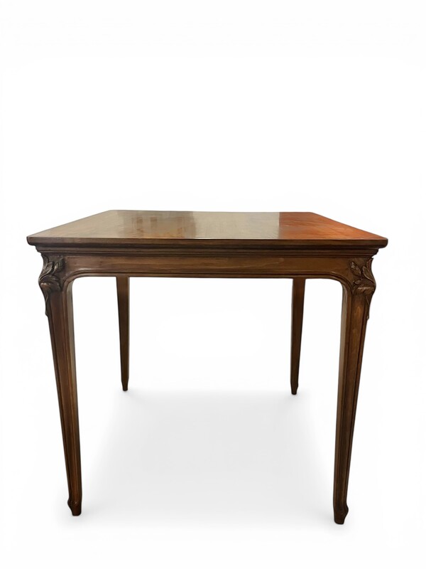 F 897 MH Art nouveau table 