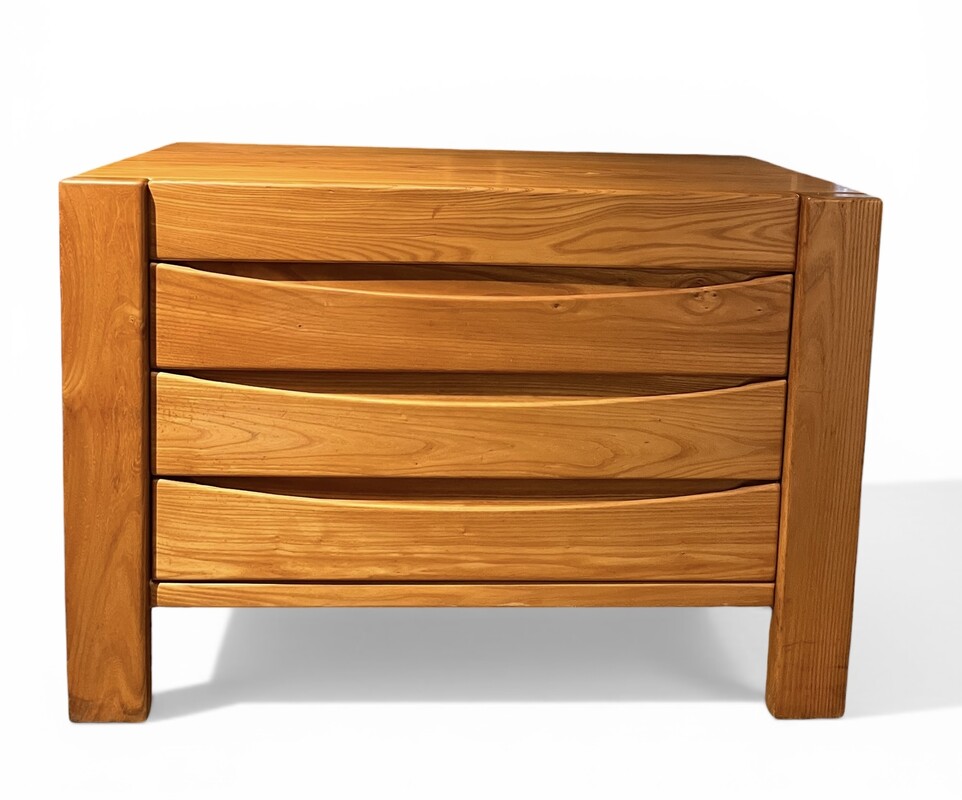 F  906 CK vintage chest of drawers