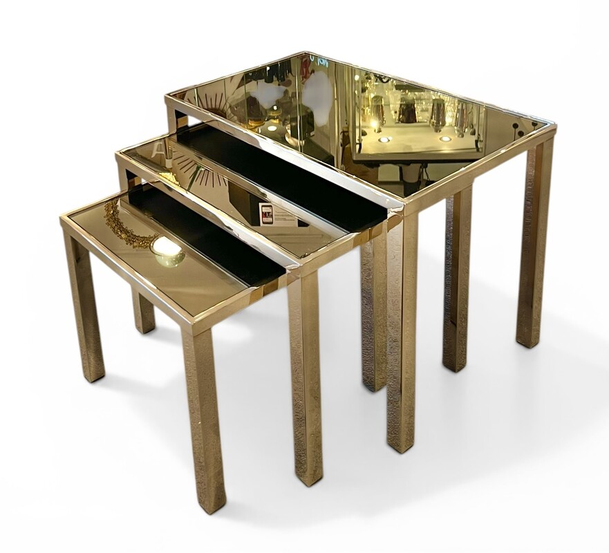 F 927 JD/RC golden nesting tables, 1970’s
