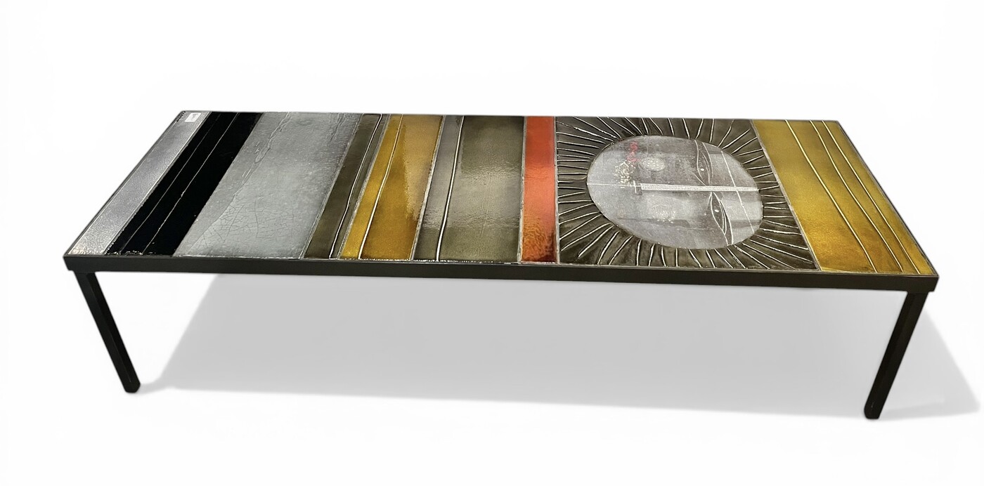 F 928 MH ceramic coffee table signed Roger Capron