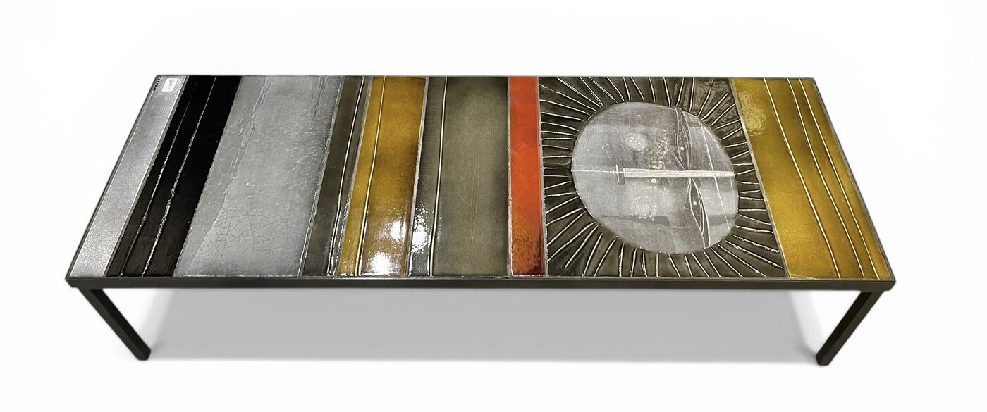 F 928 MH ceramic coffee table signed Roger Capron