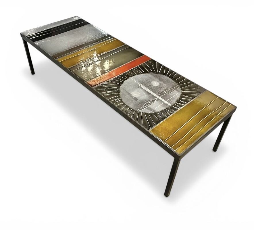 F 928 MH ceramic coffee table signed Roger Capron