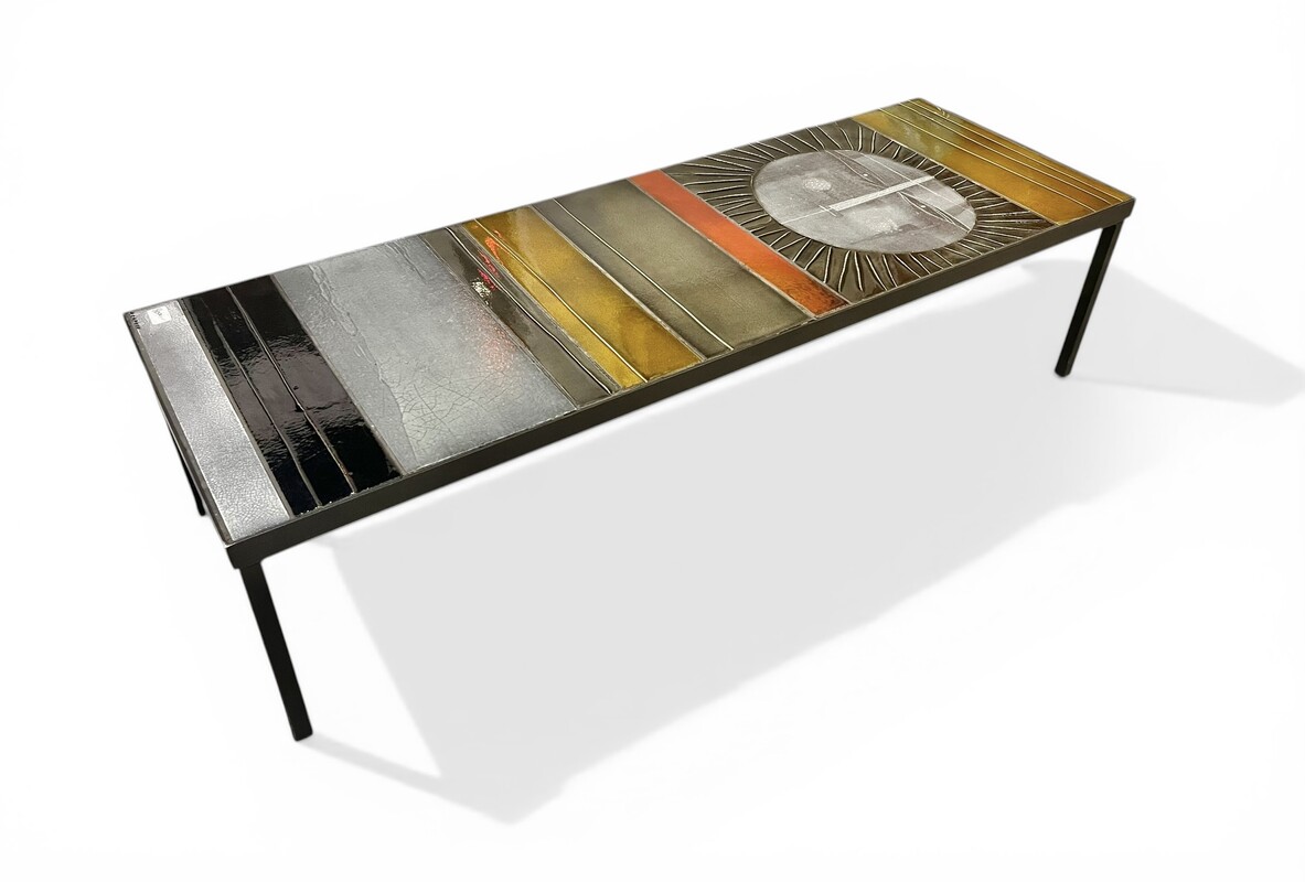 F 928 MH ceramic coffee table signed Roger Capron