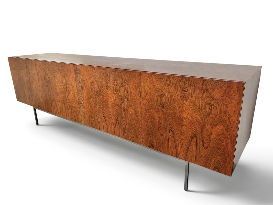 F 943 JCM rosewood sideboard by  Dieter Waeckerlin, 1960’s