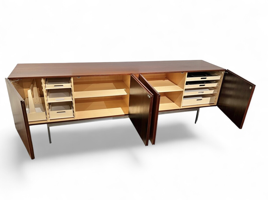 F 943 JCM rosewood sideboard by  Dieter Waeckerlin, 1960’s