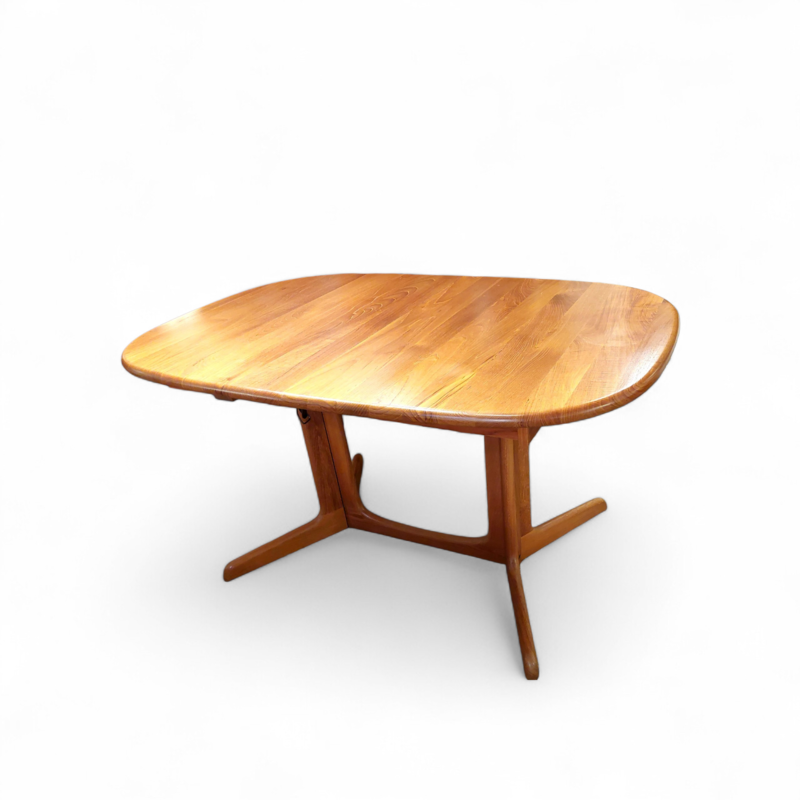 F 965 JC Solid teak expendable dining table, Denmark 1970s 
