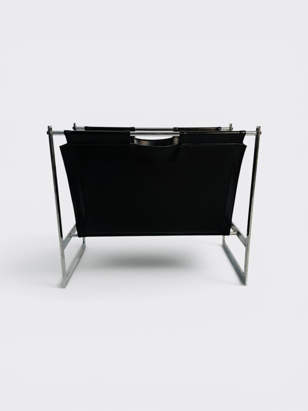 F 966 AG magazine rack chrome and leather 1980’s