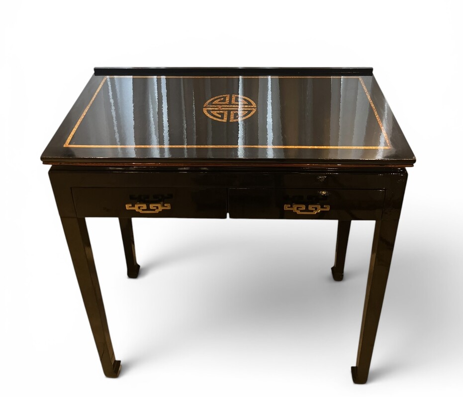 F 968 YD chinese lacquered console/desk 