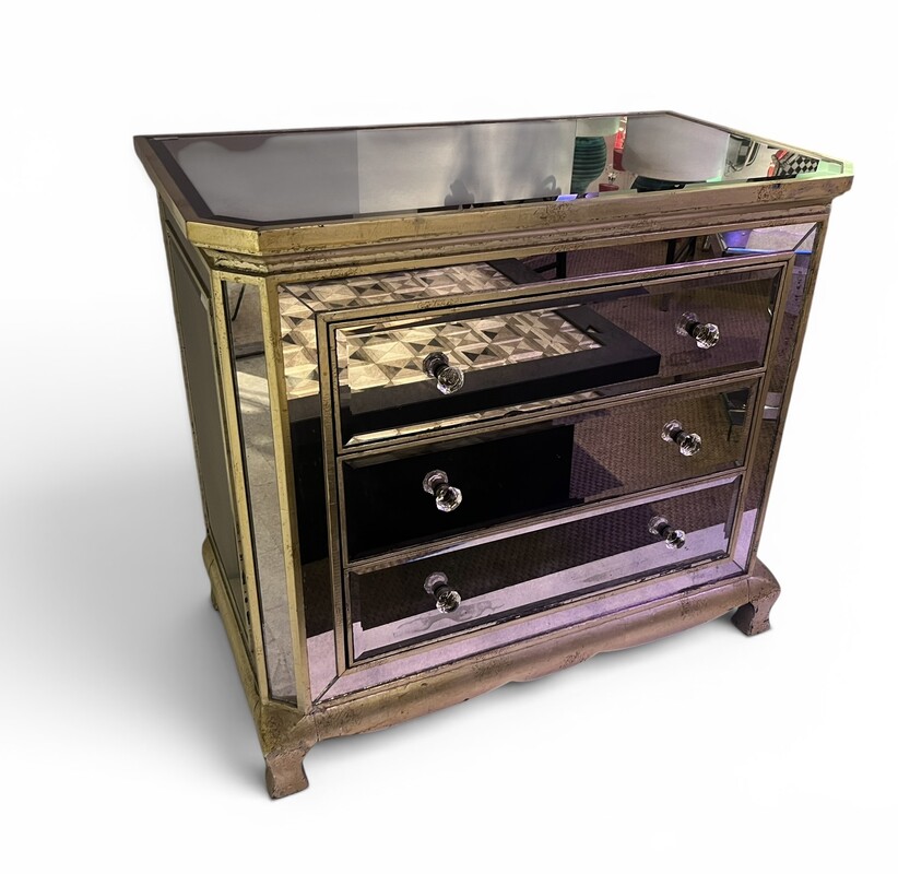F 984 YD chest of drawers with mirros