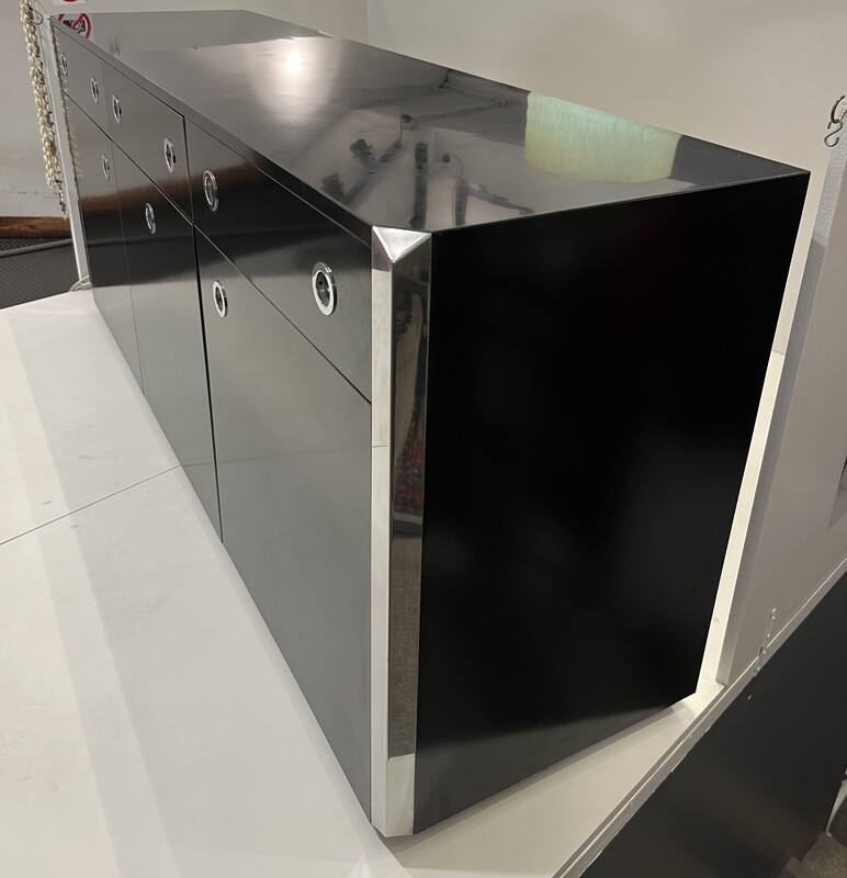 F 991 AG Black sideboard by Willy Rizzo, 1970’s