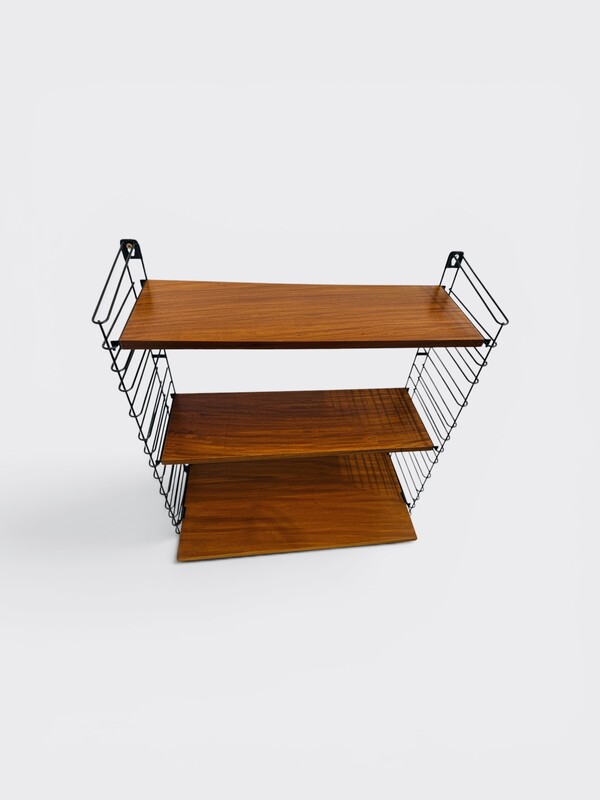 F 992 AG Tomado wall System wood and writing desk