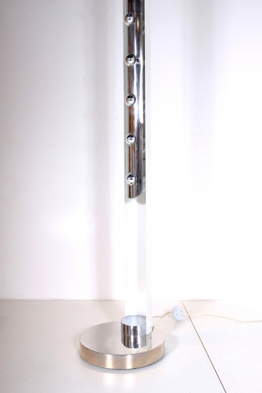 L 016 AS floor lamp stainlass steel and aluminum by Enrico Tronconi edition Perrin  italy 1970