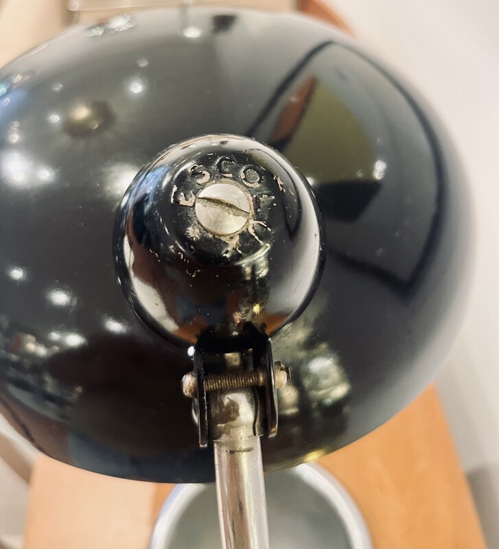 L 022 AS Escolux desk lamp 