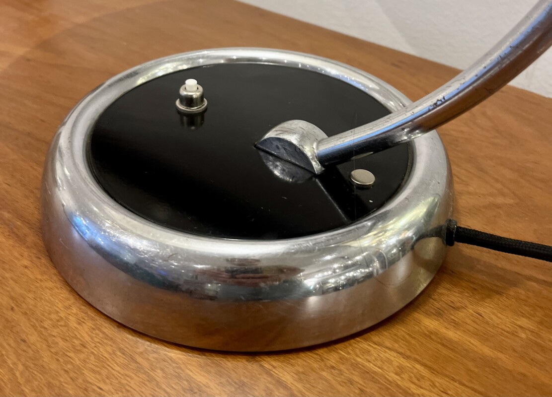 L 022 AS Escolux desk lamp 