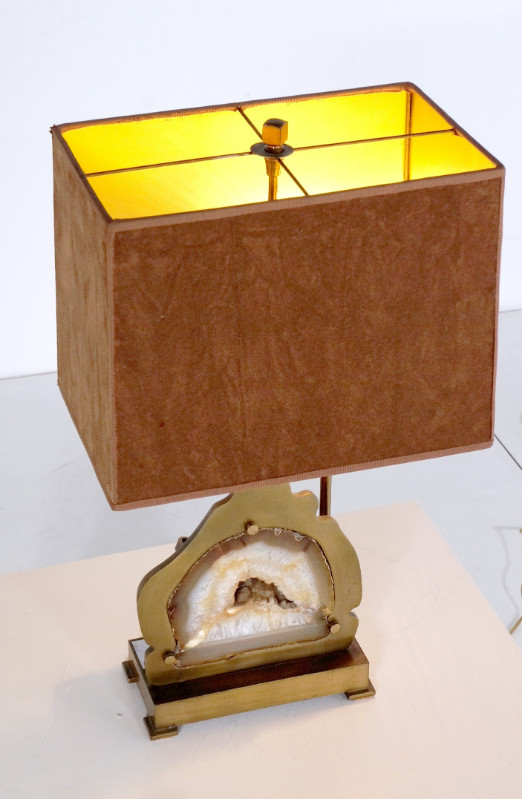 L 029 FD Table Lamp agate inlay in bronze france 1970